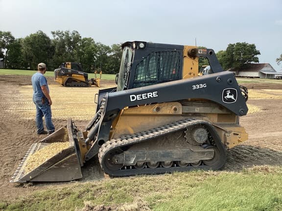 Image of John Deere 333G Primary image