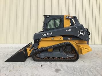 Main image John Deere 333G