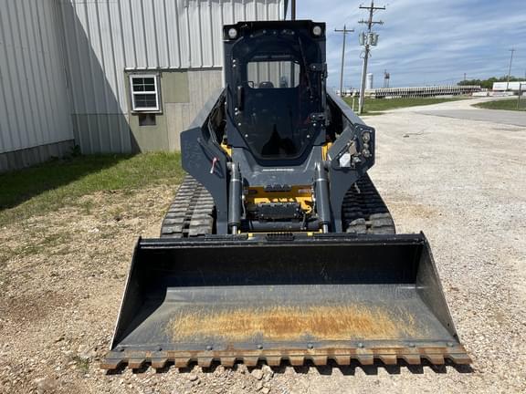 Image of John Deere 333G equipment image 2
