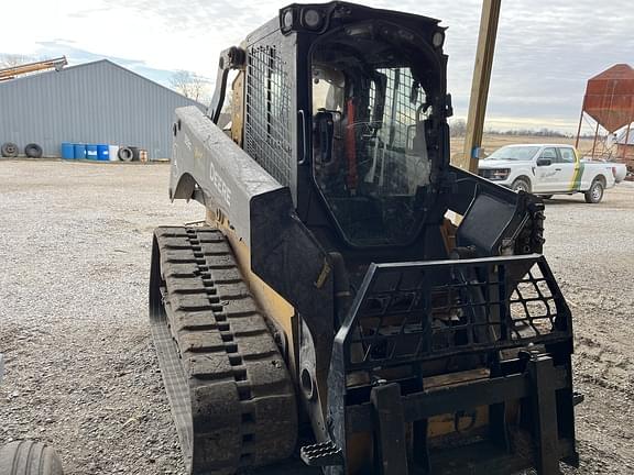 Image of John Deere 333G equipment image 3