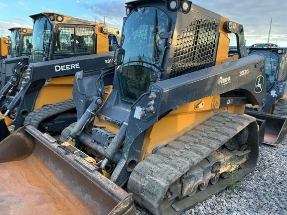 Main image John Deere 333G