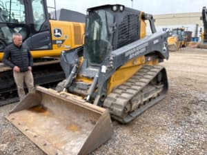 2023 John Deere 333G Image