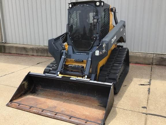 Image of John Deere 333G equipment image 4