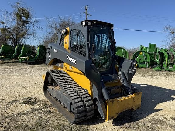 Image of John Deere 333G equipment image 2