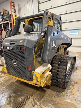 Image of John Deere 333G equipment image 2