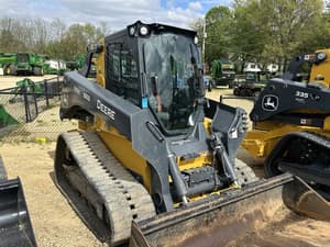 2023 John Deere 333G Image