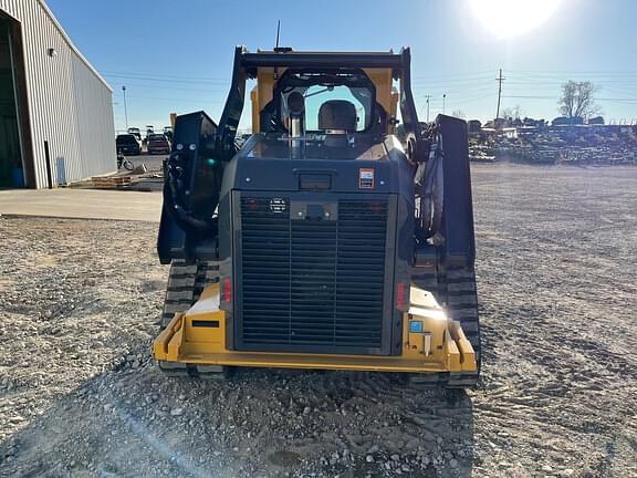 Image of John Deere 333G equipment image 3