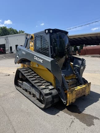Main image John Deere 333G