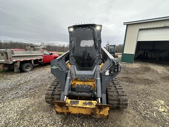 Image of John Deere 333G equipment image 3
