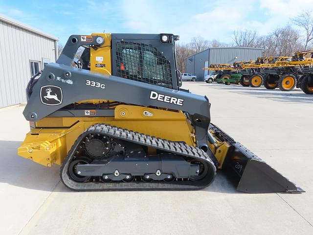 Image of John Deere 333G equipment image 4