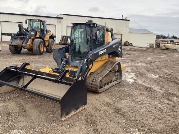 2023 John Deere 333G Equipment Image0