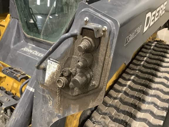 Image of John Deere 333G equipment image 3