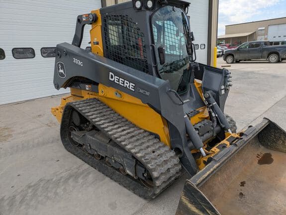 Image of John Deere 333G equipment image 1