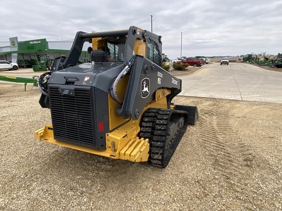 Image of John Deere 333G equipment image 4