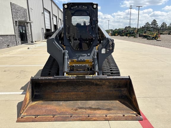 Image of John Deere 333G equipment image 2