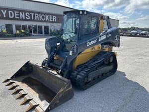 2023 John Deere 333G Image