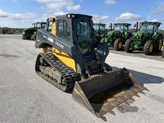 Image of John Deere 333G equipment image 1