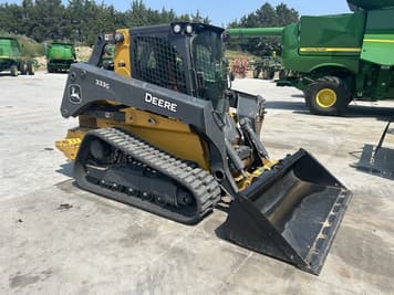 Main image John Deere 333G