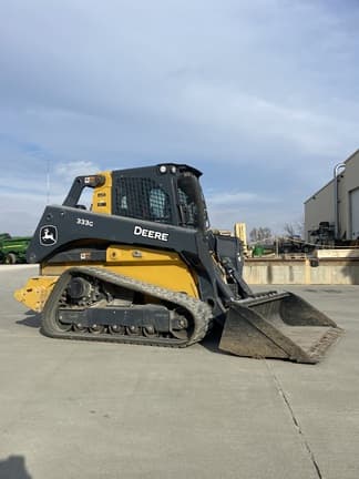 Main image John Deere 333G