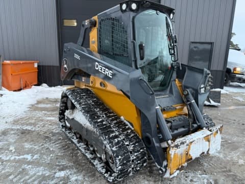 Image of John Deere 333G equipment image 1