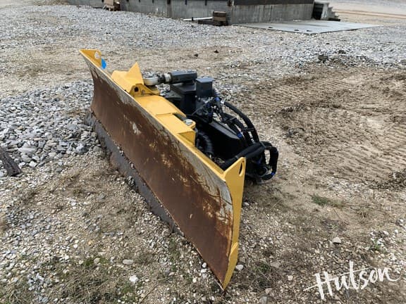 Image of John Deere 333G equipment image 4