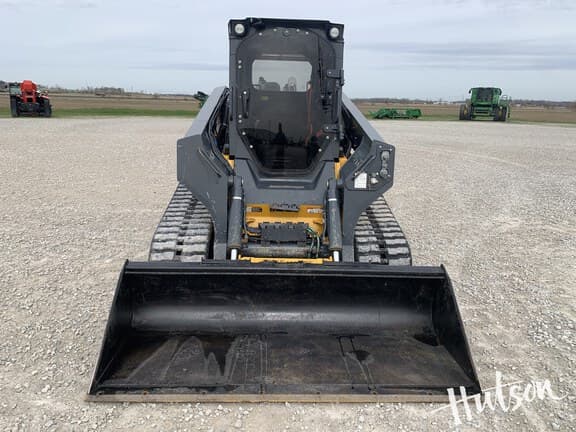 Image of John Deere 333G equipment image 2