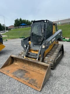 2023 John Deere 333G Equipment Image0