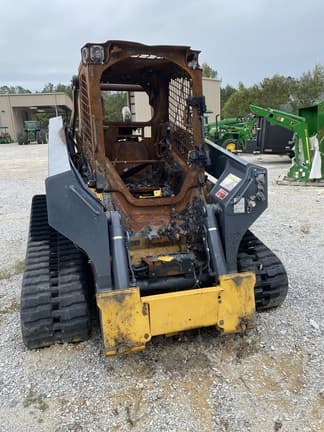 Main image John Deere 333G
