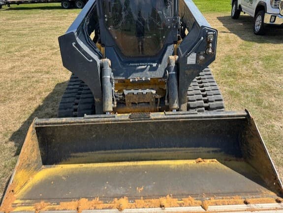 Image of John Deere 333G equipment image 4