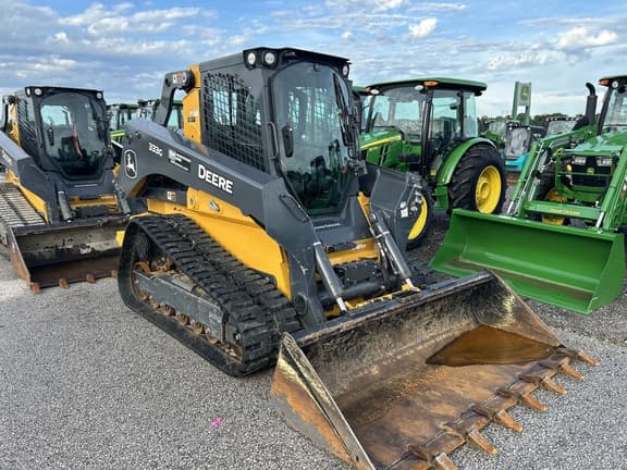 Image of John Deere 333G equipment image 2