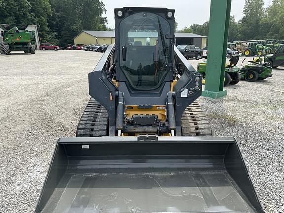 Image of John Deere 333G equipment image 3
