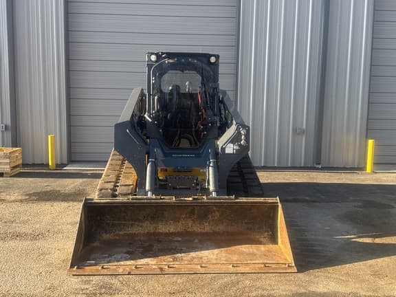 Image of John Deere 333G equipment image 3