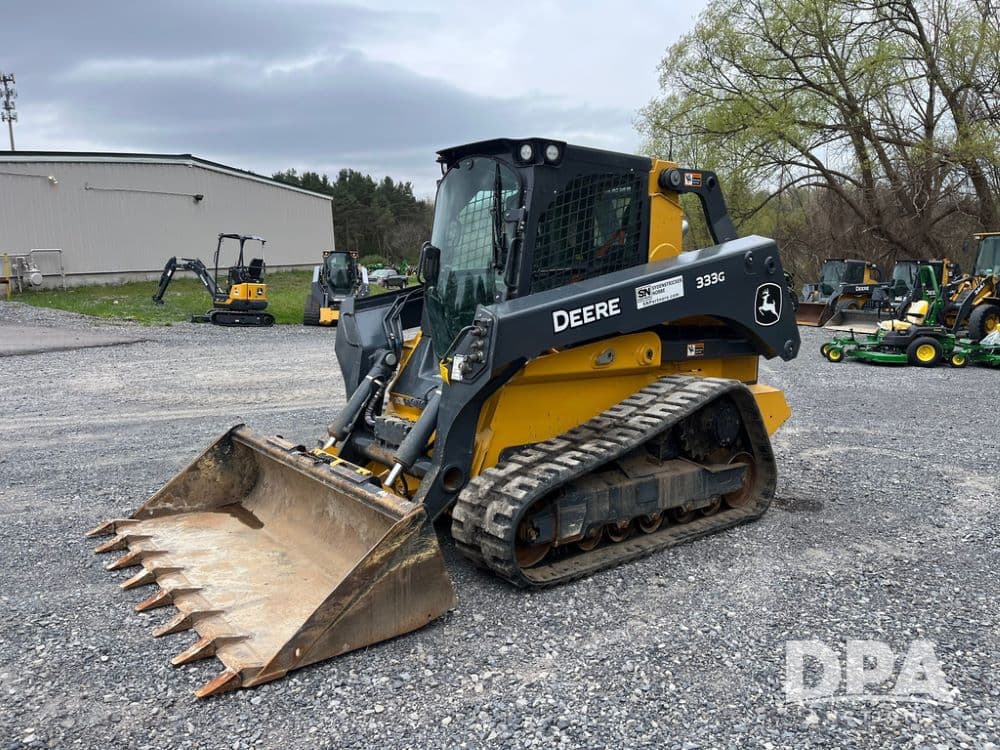 Image of John Deere 333G Primary image