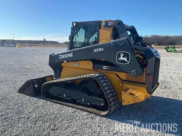 Image of John Deere 333G equipment image 2