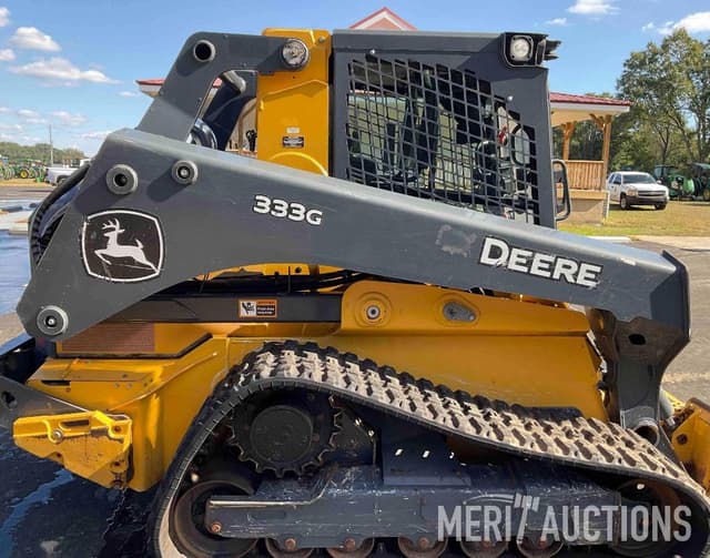 Image of John Deere 333G equipment image 3