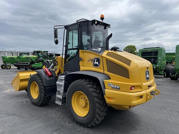 Image of John Deere 344P equipment image 2