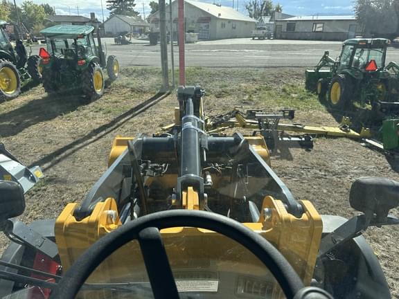 Image of John Deere 344P equipment image 2