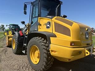 Main image John Deere 344L 3