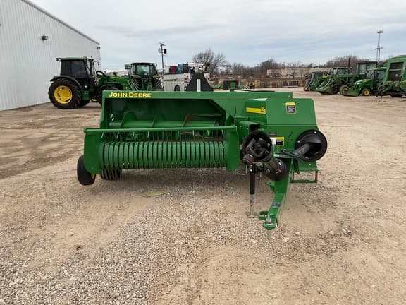 Image of John Deere 348 equipment image 2