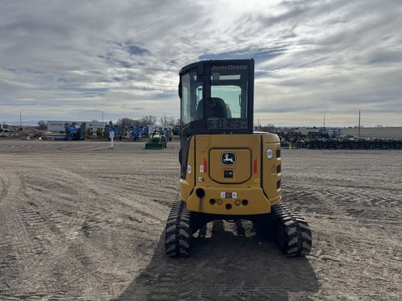 Image of John Deere 35P equipment image 4
