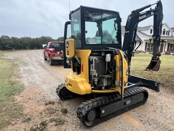 Image of John Deere 35P equipment image 2