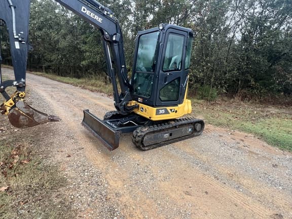 Image of John Deere 35P Primary image