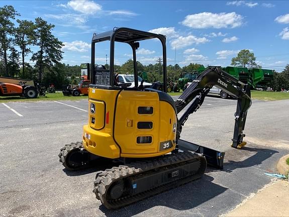 Image of John Deere 35P equipment image 3