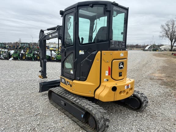 Image of John Deere 35P equipment image 3