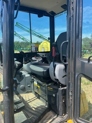Image of John Deere 35P equipment image 3