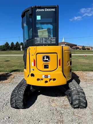 Image of John Deere 35P equipment image 2