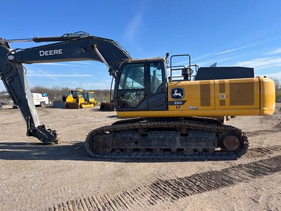 Image of John Deere 350P Primary image