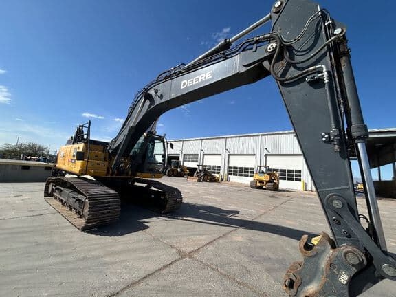 Image of John Deere 350P equipment image 1