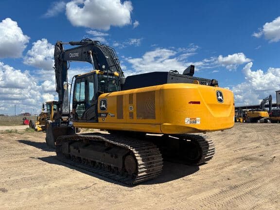 Image of John Deere 350P equipment image 3