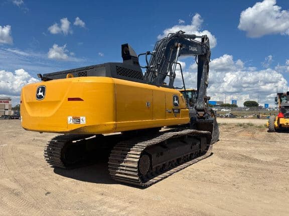 Image of John Deere 350P equipment image 1